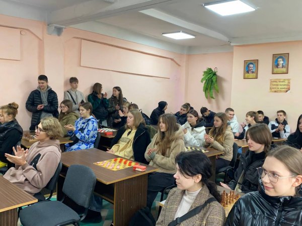 Першість коледжу з шашок і шахів