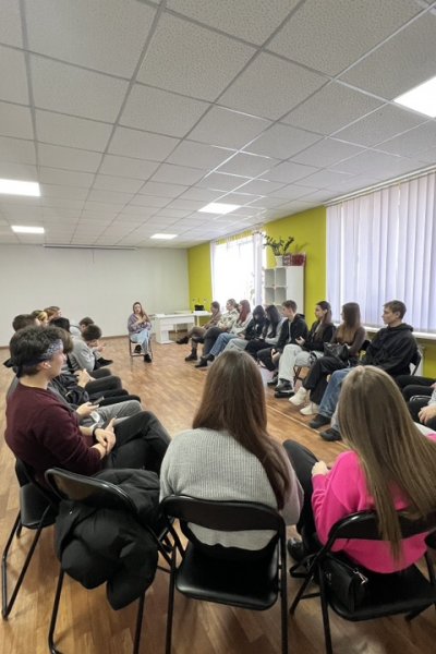 навчальний тренінг з питань гендерної ідентичності та особистої безпеки в соціумі