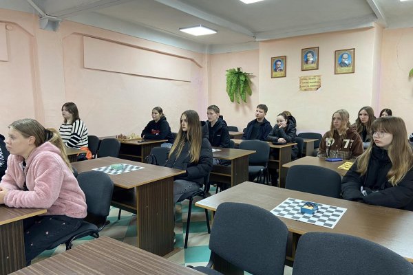 Першість коледжу з шашок і шахів