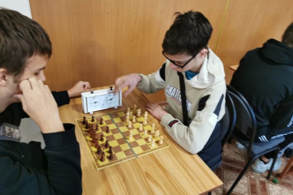 першість з шахів серед здобувачів закладів фахової передвищої освіти Кам`янського регіону